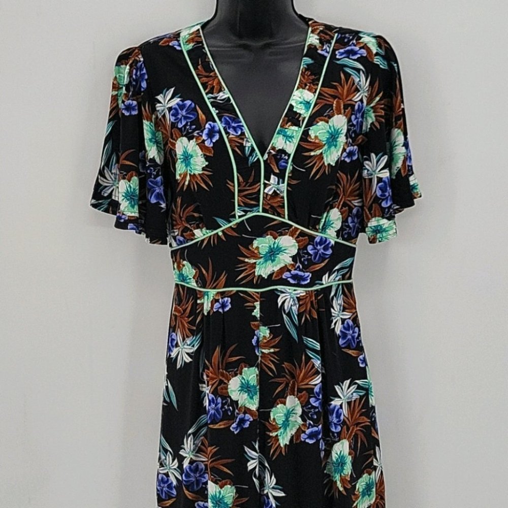 Anthropologie Entro Black Floral Jumpsuit Size Small